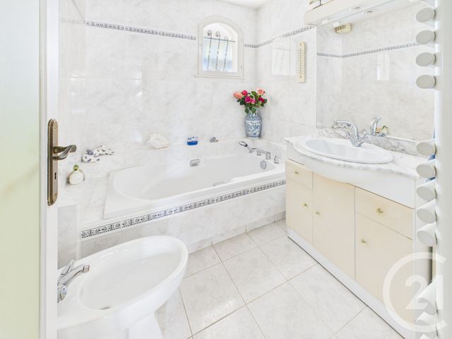 maison à vendre - 5 pièces - 112.9 m2 - VILLENAVE D ORNON - 33 - AQUITAINE - Century 21 Charly Immobilier & Patrimoine