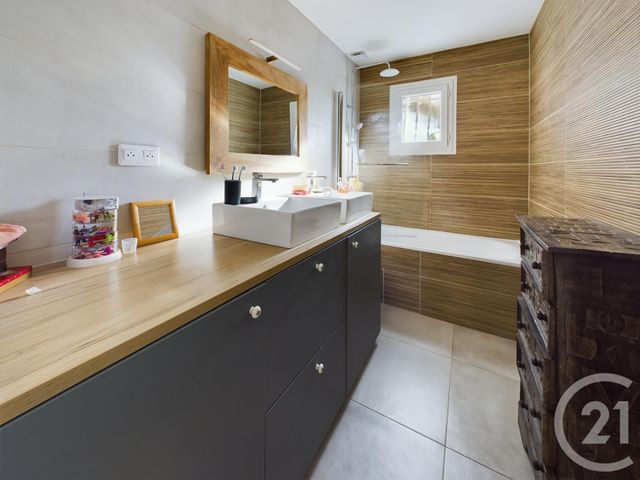 Afficher la photo en grand maison à vendre - 4 pièces - 89.0 m2 - VILLENAVE D ORNON - 33 - AQUITAINE - Century 21 Charly Immobilier & Patrimoine