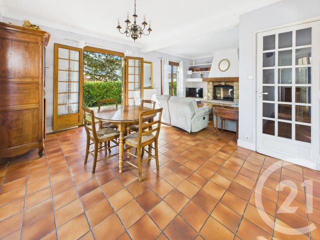 Afficher la photo en grand maison à vendre - 4 pièces - 92.0 m2 - VILLENAVE D ORNON - 33 - AQUITAINE - Century 21 Charly Immobilier & Patrimoine