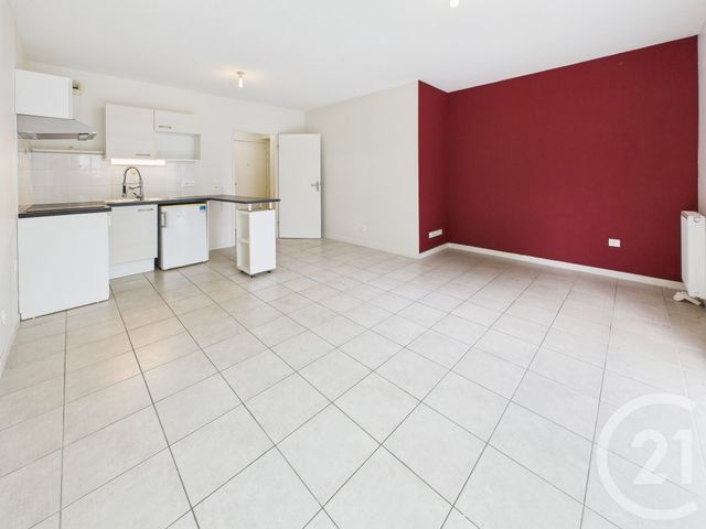 Appartement F2 à vendre - 2 pièces - 48.7 m2 - VILLENAVE D ORNON - 33 - AQUITAINE - Century 21 Charly Immobilier & Patrimoine