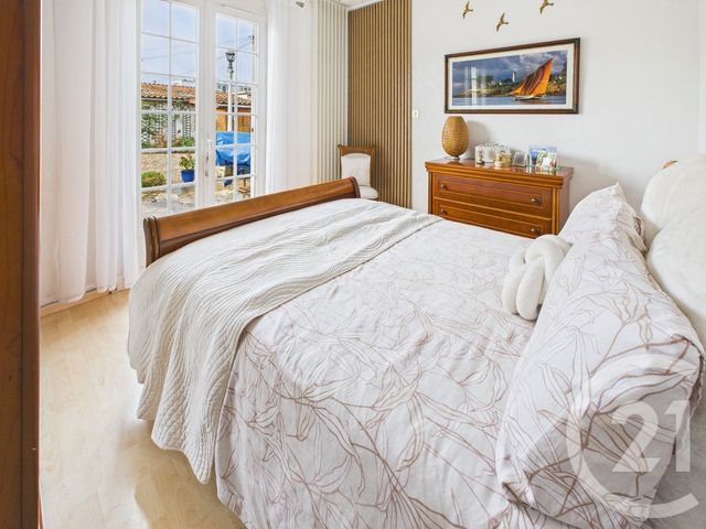 maison à vendre - 6 pièces - 130.0 m2 - VILLENAVE D ORNON - 33 - AQUITAINE - Century 21 Charly Immobilier & Patrimoine