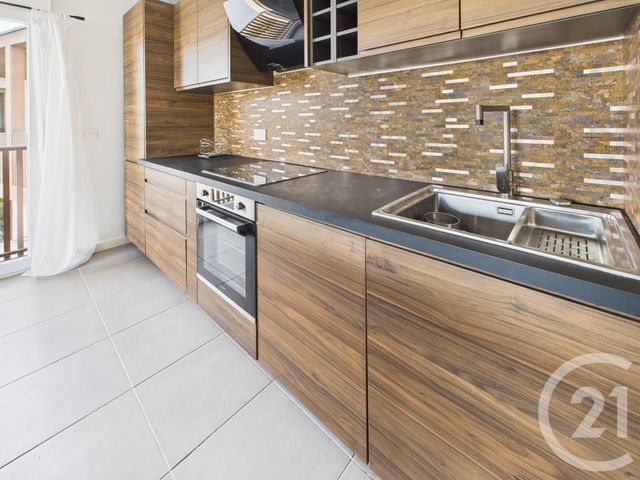 Appartement F3 à vendre - 3 pièces - 65.4 m2 - VILLENAVE D ORNON - 33 - AQUITAINE - Century 21 Charly Immobilier & Patrimoine