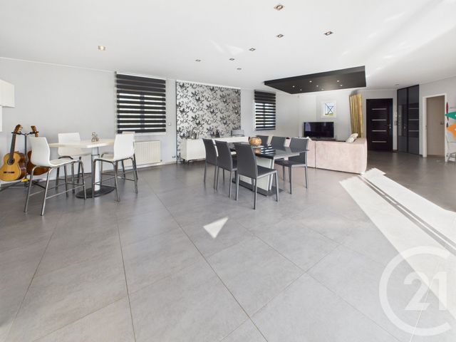 maison à vendre - 4 pièces - 132.85 m2 - VILLENAVE D ORNON - 33 - AQUITAINE - Century 21 Charly Immobilier & Patrimoine