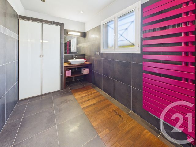 maison à vendre - 4 pièces - 132.85 m2 - VILLENAVE D ORNON - 33 - AQUITAINE - Century 21 Charly Immobilier & Patrimoine