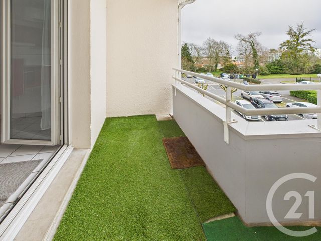 Appartement F2 à vendre - 2 pièces - 42.47 m2 - VILLENAVE D ORNON - 33 - AQUITAINE - Century 21 Charly Immobilier & Patrimoine