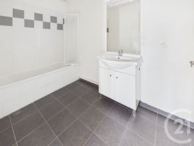 Appartement Duplex à vendre - 4 pièces - 102.0 m2 - VILLENAVE D ORNON - 33 - AQUITAINE - Century 21 Charly Immobilier & Patrimoine