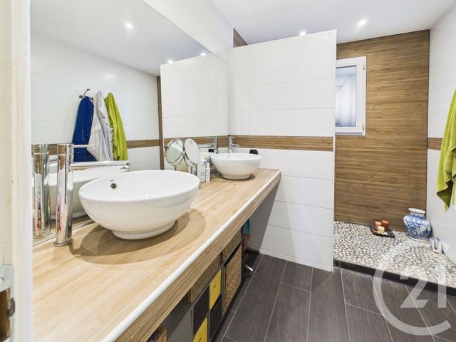 maison à vendre - 6 pièces - 170.0 m2 - VILLENAVE D ORNON - 33 - AQUITAINE - Century 21 Charly Immobilier & Patrimoine