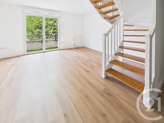 Appartement F3 à vendre - 3 pièces - 73.0 m2 - VILLENAVE D ORNON - 33 - AQUITAINE - Century 21 Charly Immobilier & Patrimoine