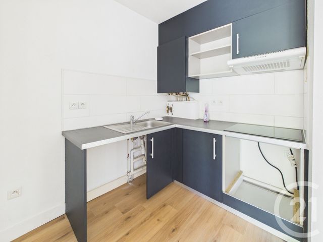 Appartement F3 à vendre - 3 pièces - 73.0 m2 - VILLENAVE D ORNON - 33 - AQUITAINE - Century 21 Charly Immobilier & Patrimoine