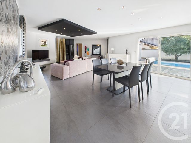 maison à vendre - 4 pièces - 132.85 m2 - VILLENAVE D ORNON - 33 - AQUITAINE - Century 21 Charly Immobilier & Patrimoine