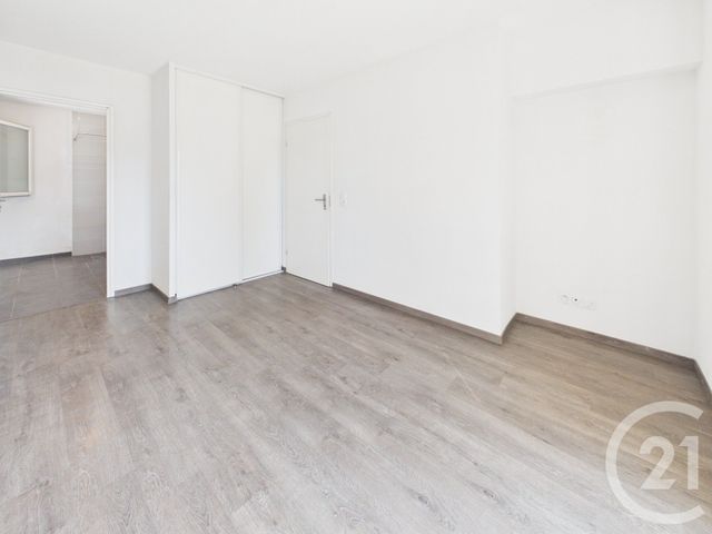 Appartement F2 à vendre - 2 pièces - 40.3 m2 - VILLENAVE D ORNON - 33 - AQUITAINE - Century 21 Charly Immobilier & Patrimoine