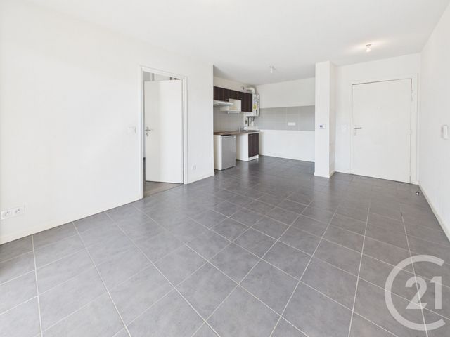 Appartement F2 à vendre - 2 pièces - 40.3 m2 - VILLENAVE D ORNON - 33 - AQUITAINE - Century 21 Charly Immobilier & Patrimoine