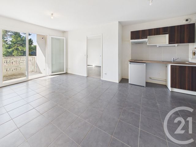 Appartement F2 à vendre - 2 pièces - 40.3 m2 - VILLENAVE D ORNON - 33 - AQUITAINE - Century 21 Charly Immobilier & Patrimoine