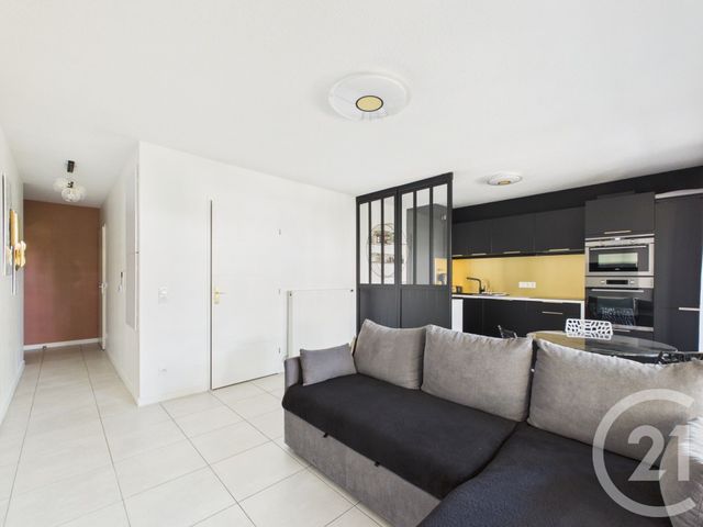 Appartement à vendre - 3 pièces - 63.63 m2 - VILLENAVE D ORNON - 33 - AQUITAINE - Century 21 Charly Immobilier & Patrimoine