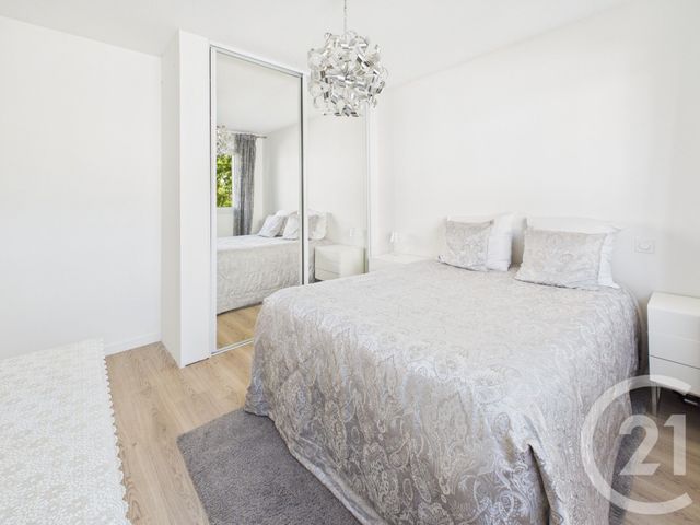 Appartement à vendre - 3 pièces - 63.63 m2 - VILLENAVE D ORNON - 33 - AQUITAINE - Century 21 Charly Immobilier & Patrimoine