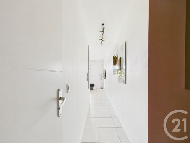 Appartement à vendre - 3 pièces - 63.63 m2 - VILLENAVE D ORNON - 33 - AQUITAINE - Century 21 Charly Immobilier & Patrimoine