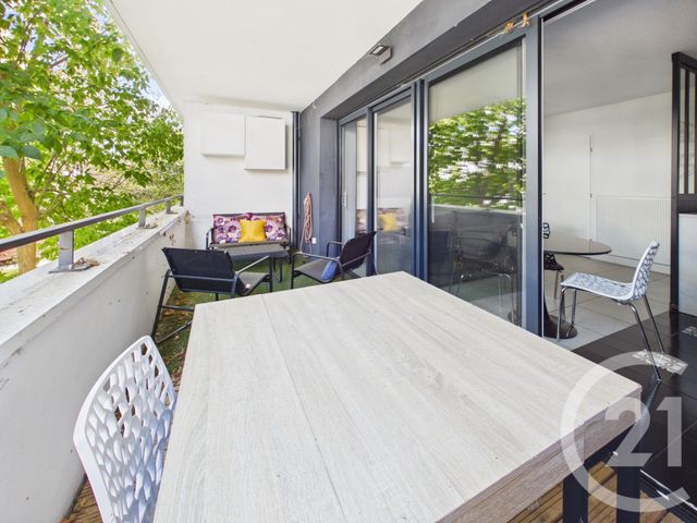 Appartement à vendre - 3 pièces - 63.63 m2 - VILLENAVE D ORNON - 33 - AQUITAINE - Century 21 Charly Immobilier & Patrimoine