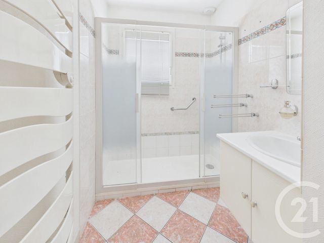maison à vendre - 5 pièces - 108.65 m2 - VILLENAVE D ORNON - 33 - AQUITAINE - Century 21 Charly Immobilier & Patrimoine