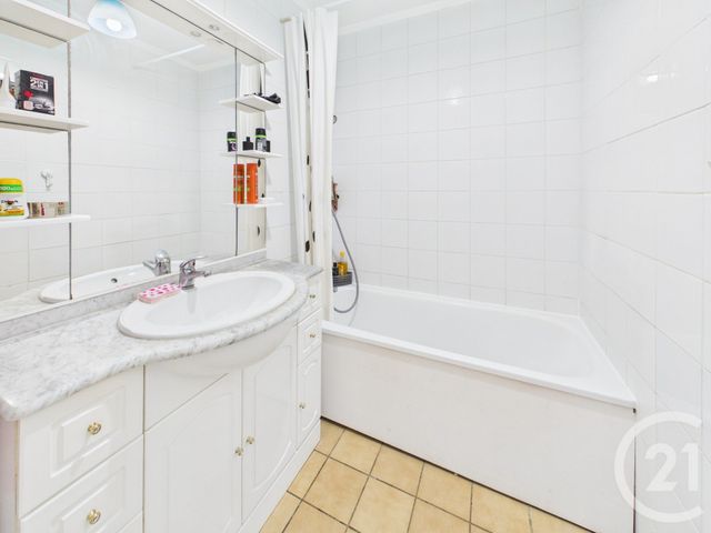 maison à vendre - 4 pièces - 89.81 m2 - VILLENAVE D ORNON - 33 - AQUITAINE - Century 21 Charly Immobilier & Patrimoine