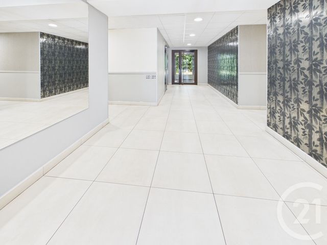 Appartement F3 à vendre - 3 pièces - 61.99 m2 - VILLENAVE D ORNON - 33 - AQUITAINE - Century 21 Charly Immobilier & Patrimoine