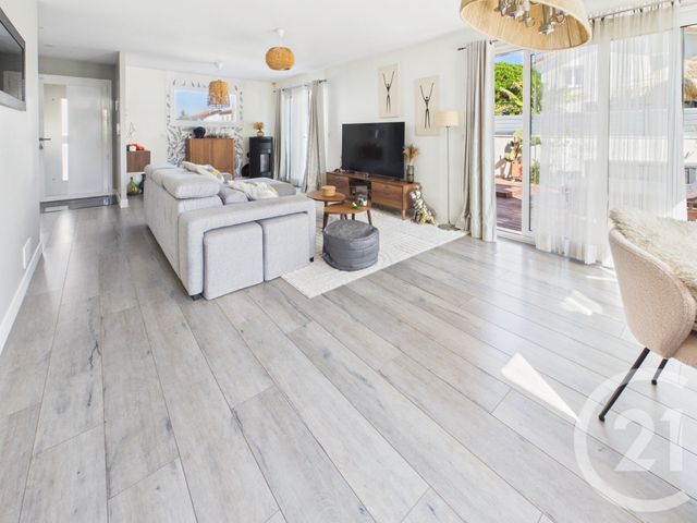 maison à vendre - 6 pièces - 118.41 m2 - VILLENAVE D ORNON - 33 - AQUITAINE - Century 21 Charly Immobilier & Patrimoine