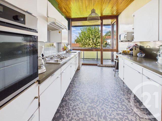 maison à vendre - 8 pièces - 211.0 m2 - VILLENAVE D ORNON - 33 - AQUITAINE - Century 21 Charly Immobilier & Patrimoine